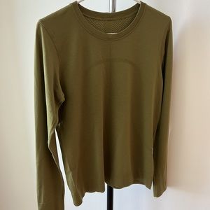 LIKE NEW Swiftly Relaxed Long-Sleeve Shirt